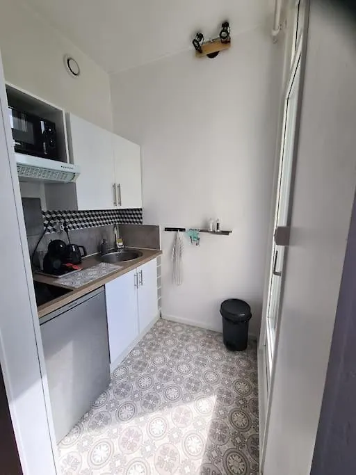 Appartement Studio Avec Terrasse Et Place De Parking Toulouse